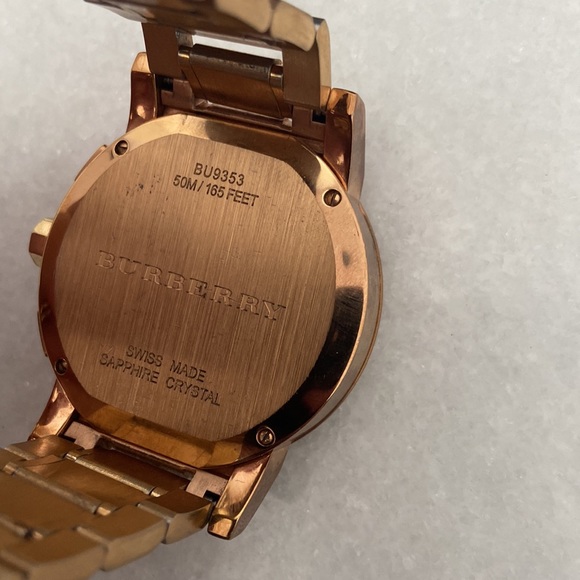 Burberry Watch - The City Taupe Check - Picture 8 of 12